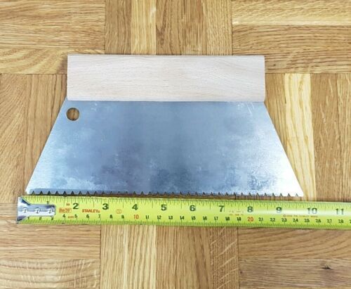 3mm B3 V-Notched 25cm Trowel/Spreader wood floor adhesive